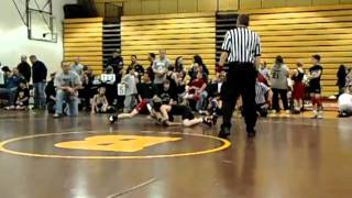 preview picture of video 'Nathan Maxwell, C.V.C.A. vs #70 Austintown @ Brush, Lyndhurst Youth Varsity Wrestling Tournament'