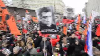 Thousands march in memory of Boris Nemtsov in Moscow