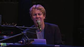 Tom Odell - Can&#39;t Pretend at 101.9 KINK | PNC Live Studio Session