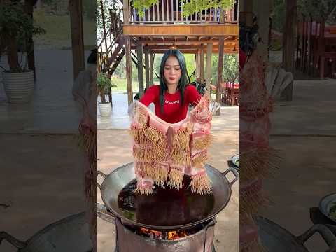 How to cook yummy braised pork recipe