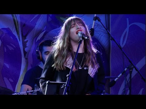 Garik & Sona - tsiatsan  (live at Aznavour square) HD