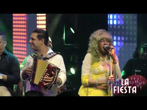 Oh Te Menea o Te Apea - Fefita La Grande, en vivo