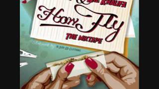 Wiz Khalifa & Curren$y - In The Middle