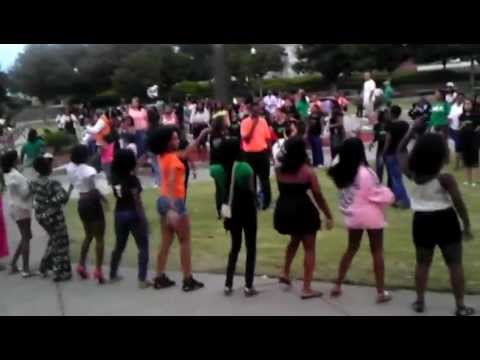 BA AKAs set it off homecoming 2011