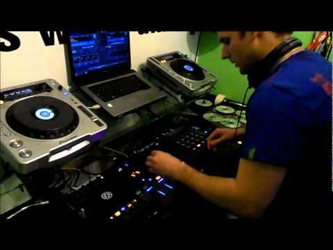 Clowny_10min Mash-up (UK Hardcore)