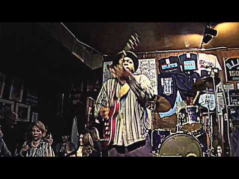 Lurrie Bell - Everybody Wants To Win -  2/18/11 @ B.L.U.E.S. on Halstead