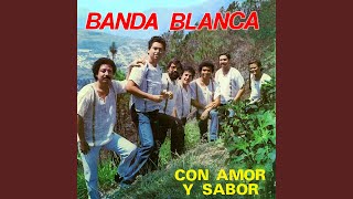 Maquino Landera Music Video