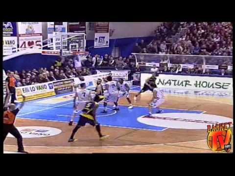 Upea Capo d'Orlando - Sigma Barcellona 74 - 62