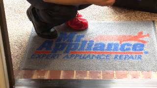 preview picture of video 'Appliance Repair Brookfield WI | Refrigerator Repair Brookfield WI (414) 944-0770'