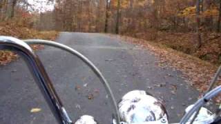 preview picture of video 'Harley Davidson, enjoying the autumn colors...'