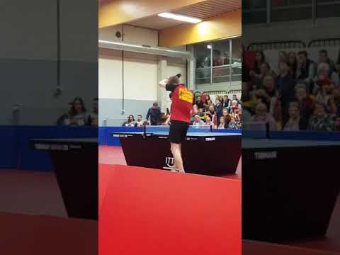 Florent Lambiet A3 au tennis de table belge actuellement.