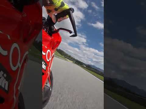 Eine Runde Onboard am Red Bull Ring mit der neuen MotoGP Schikane