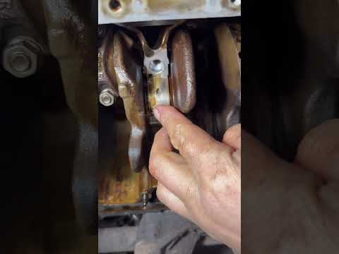 Lifehack: How to Remove Bearings Without Removing the Crankshaft #lifehacks #carengine #top