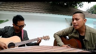 Download lagu The Rain - Kita Tak Bisa Bersama (NYORE BARENG THE RAIN) mp3