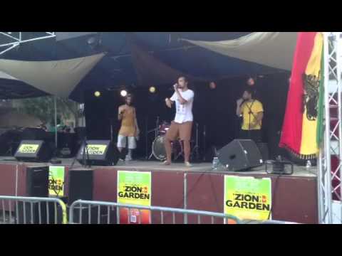 JAH ZIEK LIVE ZION GARDEN 2013 by Pull-UP MAG