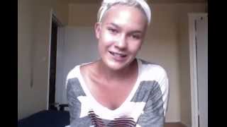 It's not that I love you - Laura Marie