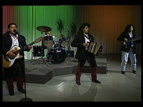 Albert Zamora  y Talento - "Pilares de Cristal"