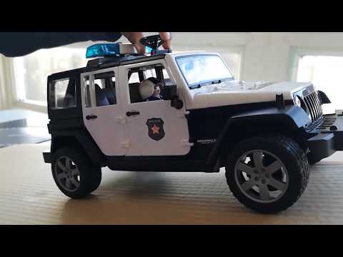Rescue police car toys, Getting Stuck, Frozen, Ice & Unfrozen, go to the car wash to wash. Video