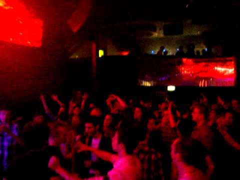 Markus Schulz Live @ Kellys Lush playing Nadia Ali -- Rapture (Remix)