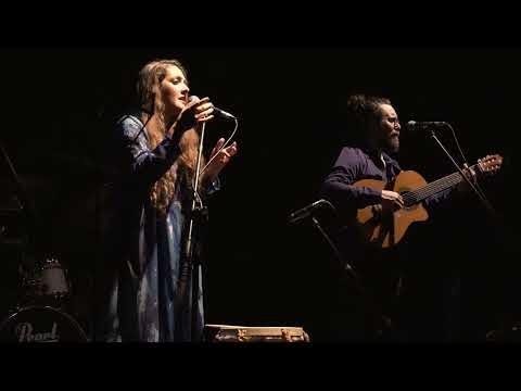 Bomba azul (L.A. Spinetta) - TURICA DONCEL