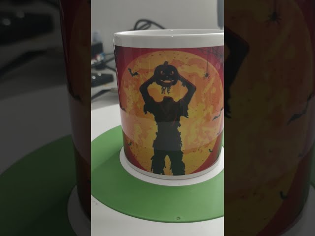 Vídeo relacionado con Shopi Zone Taza de cerámica con escena de Scary Movie, taza terrorifica, halloween, taza creativa, tazas únicas para momentos inolvidables
