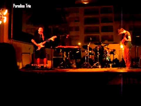 Paradiso Trio - Mad Cow Blues (original) ao vivo na fortaleza de Armação de Pêra