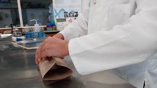 Esterilización de material de vidrio y tubos con agua