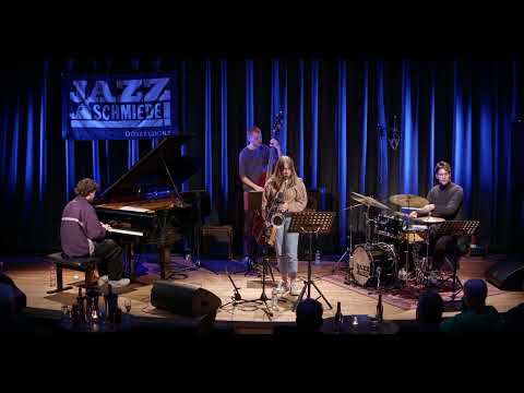 Katharina Pfeifer Quartett  – Tomorrow – Live at Jazz-Schmiede Düsseldorf