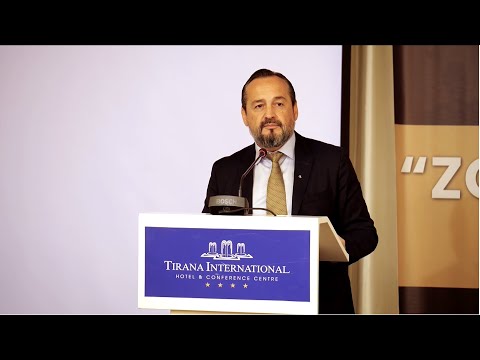 Familja 7 - “ZOTI, FAMILJA, KOMBI”