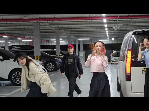 QWER 개항장 페스타 퇴근길 직캠 4k  260329 by reBirth