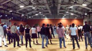 preview picture of video 'CAUSSADE (82) Country Line Dance. S 29  Mai 2010  (V18)'