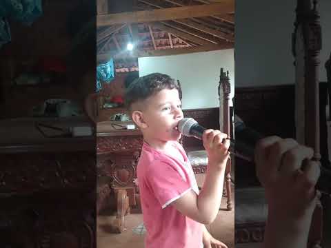 Miguel meu lindo sobrinho cantando, palestina sao paulo.