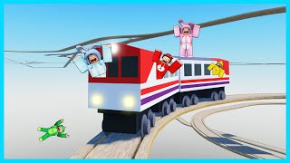 Download lagu MIPAN & ZUZUZU Naik Kereta Dan Lewatin Jalanan Yang Sangat Berbahaya! ROBLOX mp3