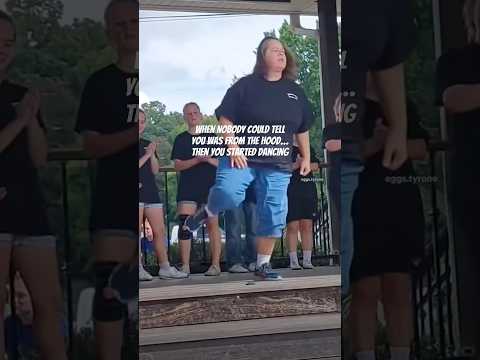 Lady hits the coldest C-Walk (song: Mac Tray - We Gone See)