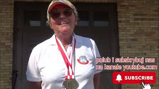 Trenerka Posnanii RBW Mariola Abrahamczyk cieszy się z medali na mistrzostwach Polski na Malcie