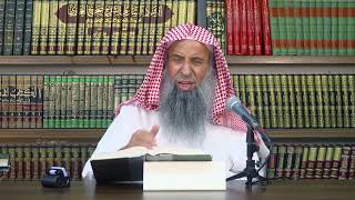 صورة هل يجوز السجود على الشماغ أو الغترة؟