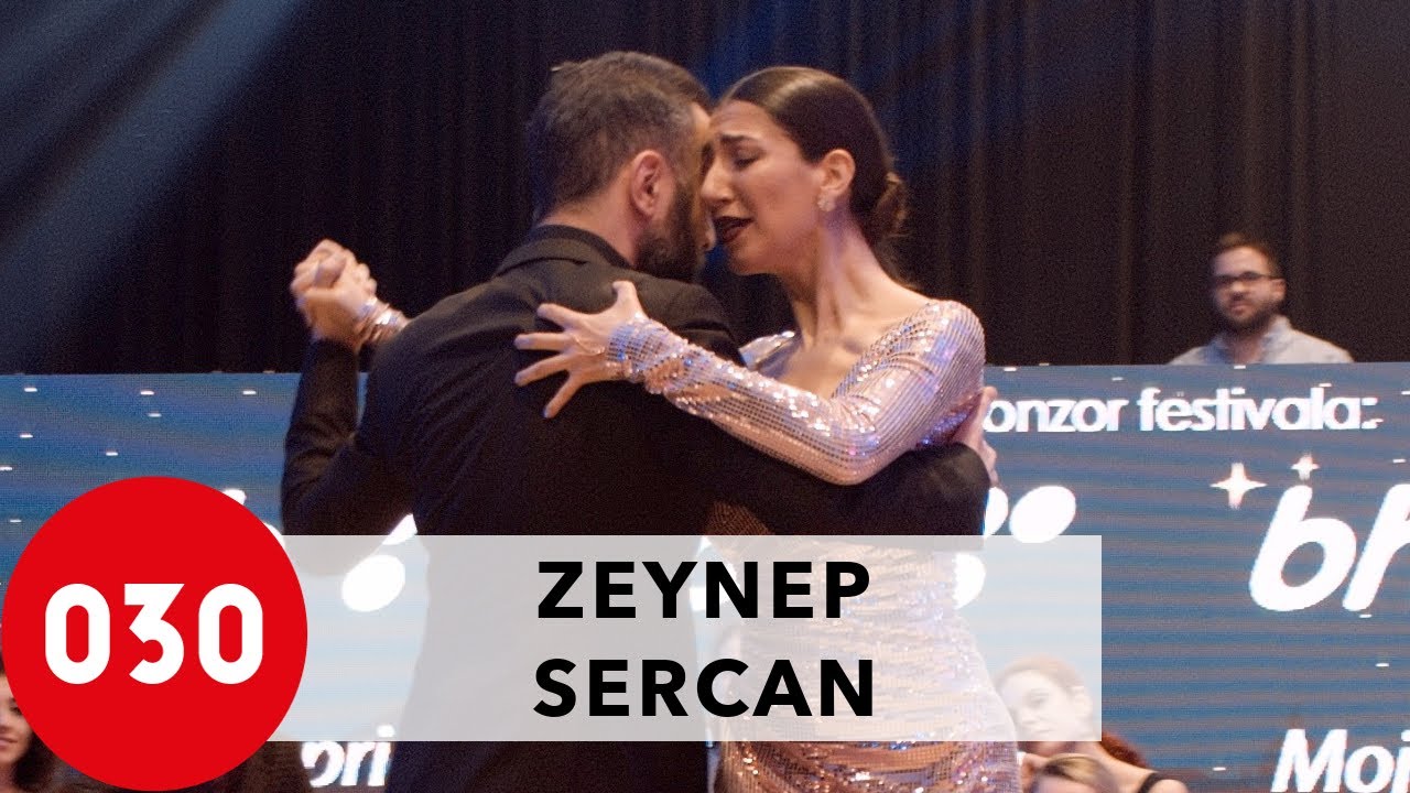 Zeynep Aktar and Sercan Yigit – Viejo portón