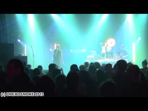 VIBRONICS meets BRAIN DAMAGE ft parvez (uk\fr) - dub di war out pt1 @ bullshit music 19-10-13