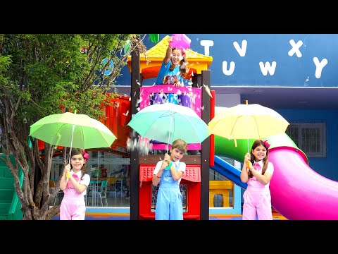 BRINCADEIRAS 🖐 Clipe de Música da Mileninha