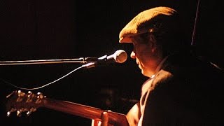 Sean Benjamin Live at the Zoo Bar 2005 - Alone and Acoustic