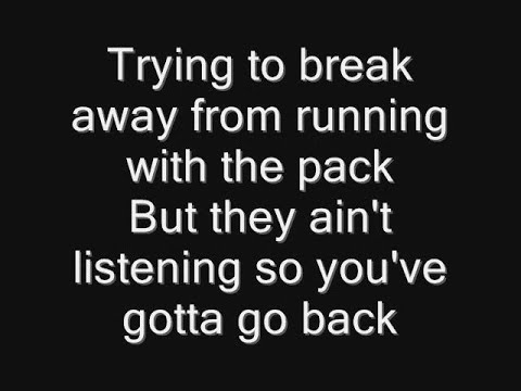 Iron Maiden - Weekend Warrior Lyrics