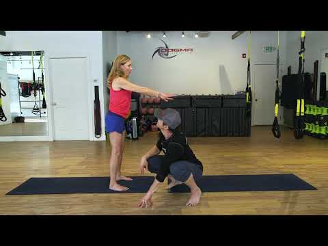 SnowMotion Fitness Tip: Squats for the slopes!