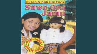 Download lagu Padang Bulan mp3 Download lagu Padang Bulan mp3