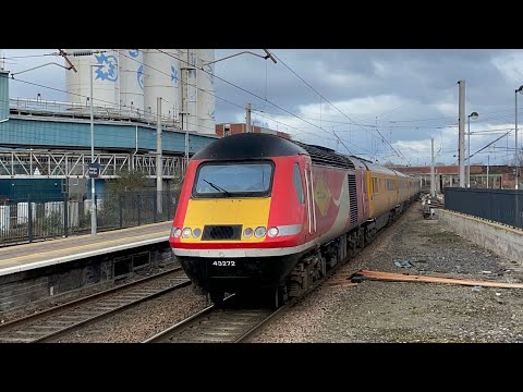 Colas / NetworkRail NMT + freight & side POV at Warrington Bank Quay (1/3/23)