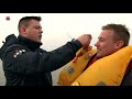 Hulpdiensten in actie voor nat reddingsvest in Lelystad