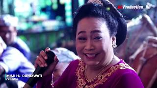 Download lagu Sinden Bersuara Emas  Hj.Dunia Wati   Aneka Tunggal Live Unjungan Mbah Buyut Bandung mp3