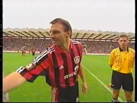 Bayer Leverkusen vs. FC Bayern Munich. 2001/02 Bundesliga. Full Match (part 1 of 4).