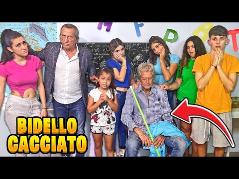 IL NUOVO MAESTRO CATTIVO CACCIA VIA DALLA CLASSE DI SCUOLA IL BIDELLO INSIEME A ILARY E ZIA NICOLE!