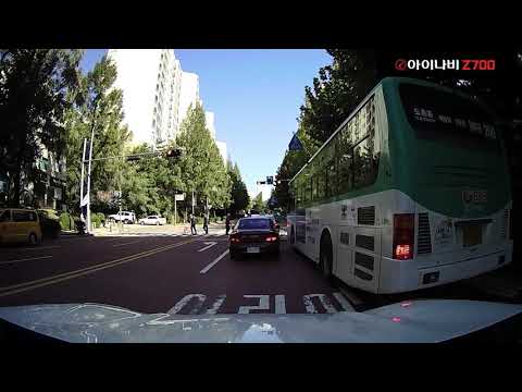 ��ũ���� ���̳��� Z700 2ä��