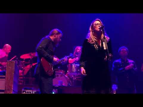Tedeschi Trucks Band ~  I Wish I Knew (How It Would Feel To Be Free)